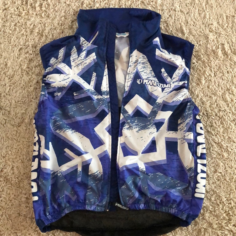 Bicycling vest